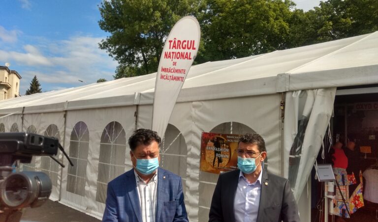 La Roman s-a deschis Târgul EXPOFASHION