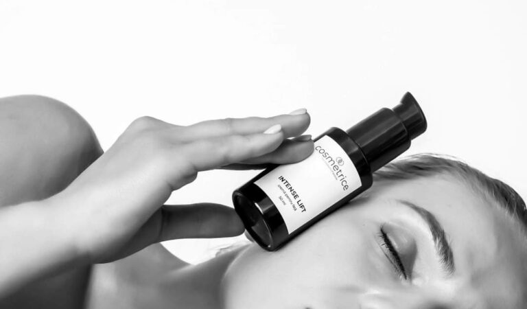 (P) Cosmetrice, produse de lux care câștigă încrederea oricui